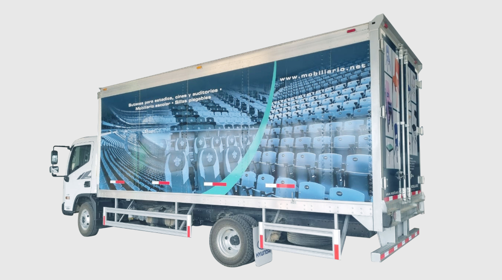 Diseño y gestión de rotulación vehicular.